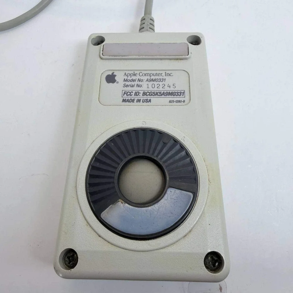 Vintage Apple ADB Mouse A9M0331 for Apple IIgs Macintosh II Beige Missing Ball